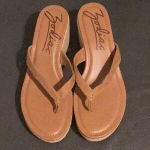 NWOT Zodiac Size 11M Platform Wedge‎ Sandals